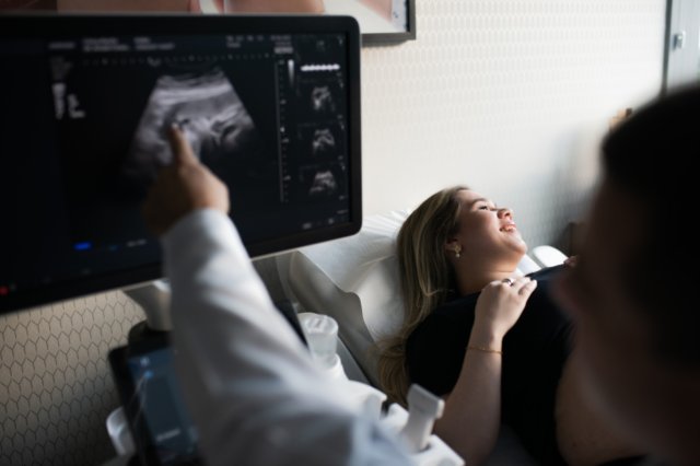 Pregnant Woman Brazil Hospital Medical Checkup